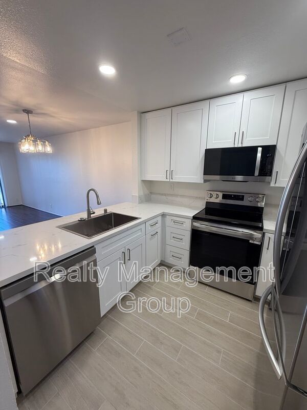 $2,600 - 2 Bed/ 2 Bath Renovated Condo Near SDSU property image