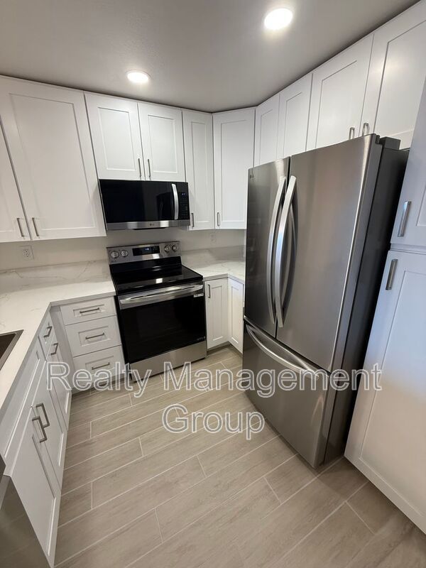 $2,600 - 2 Bed/ 2 Bath Renovated Condo Near SDSU property image