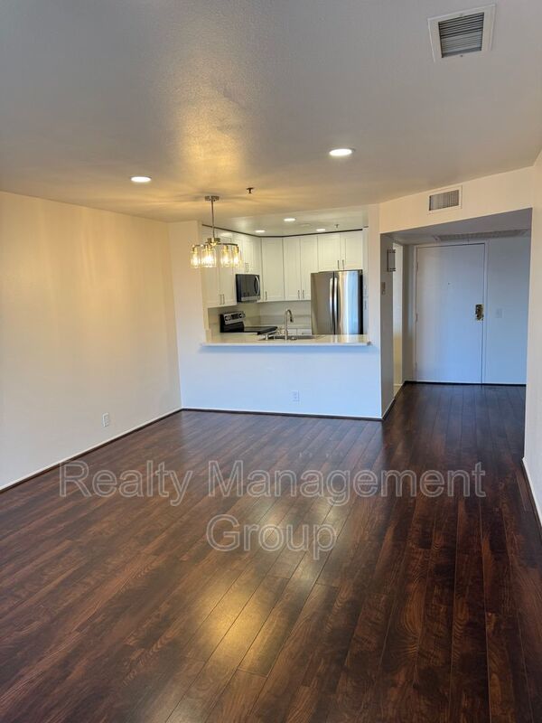 $2,600 - 2 Bed/ 2 Bath Renovated Condo Near SDSU property image