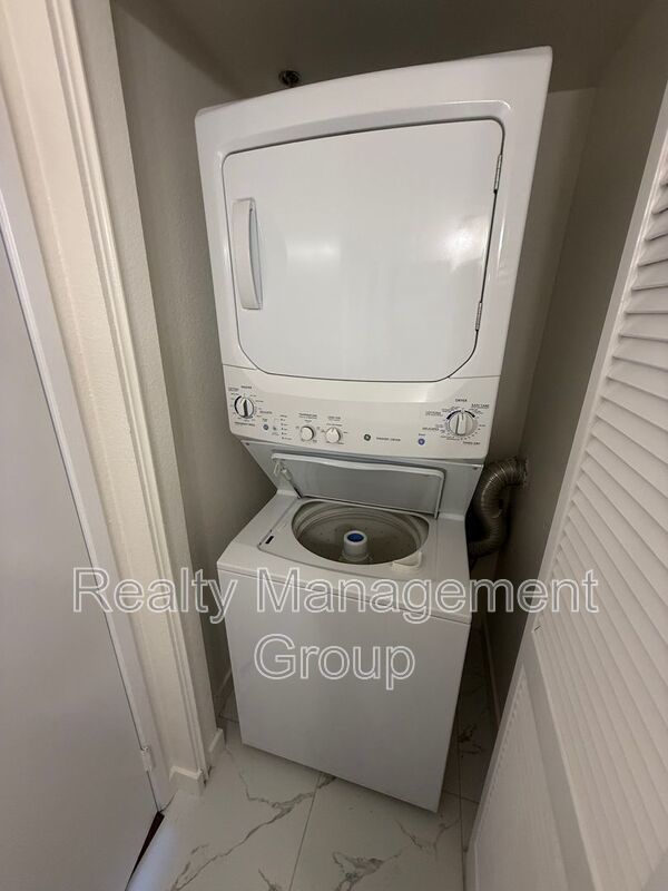 $2,600 - 2 Bed/ 2 Bath Renovated Condo Near SDSU property image