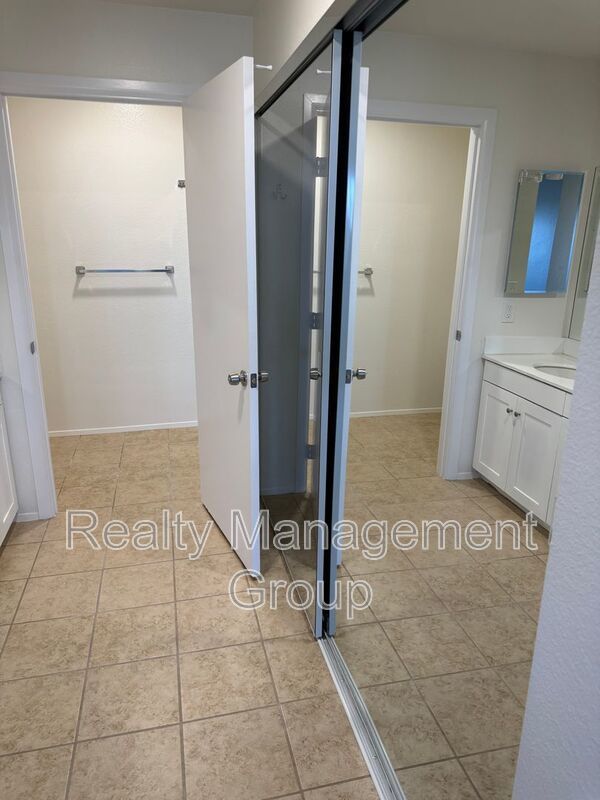 $2,600 - 2 Bed/ 2 Bath Renovated Condo Near SDSU property image
